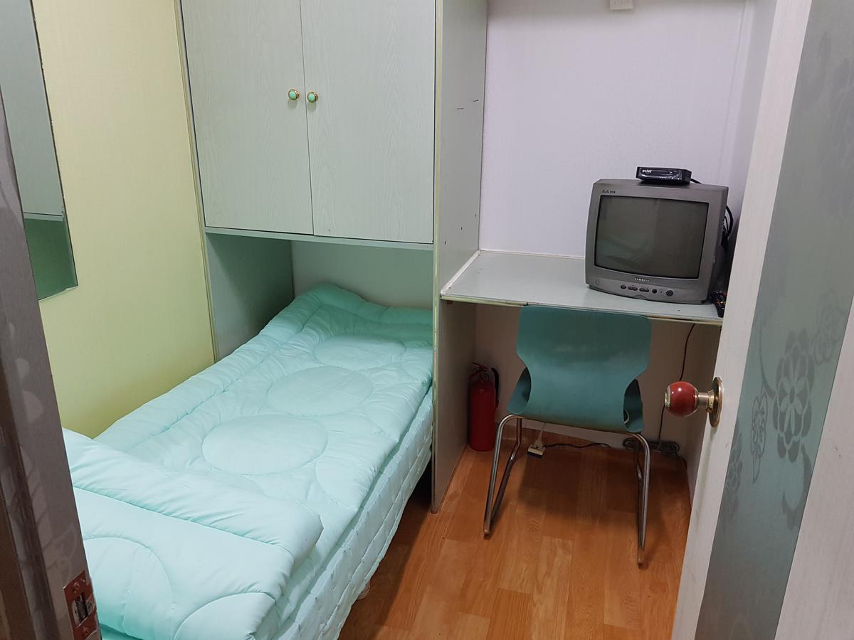 Songpa Hostel *